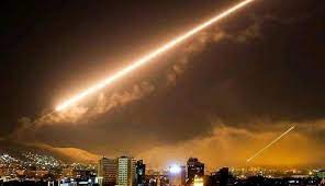 الدفاع الجوي السوري يتصدى لصواريخ العدوان