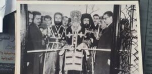 المطران جحا والارشمندريت ميصائيل حجار والشماس انطونيوس عطية