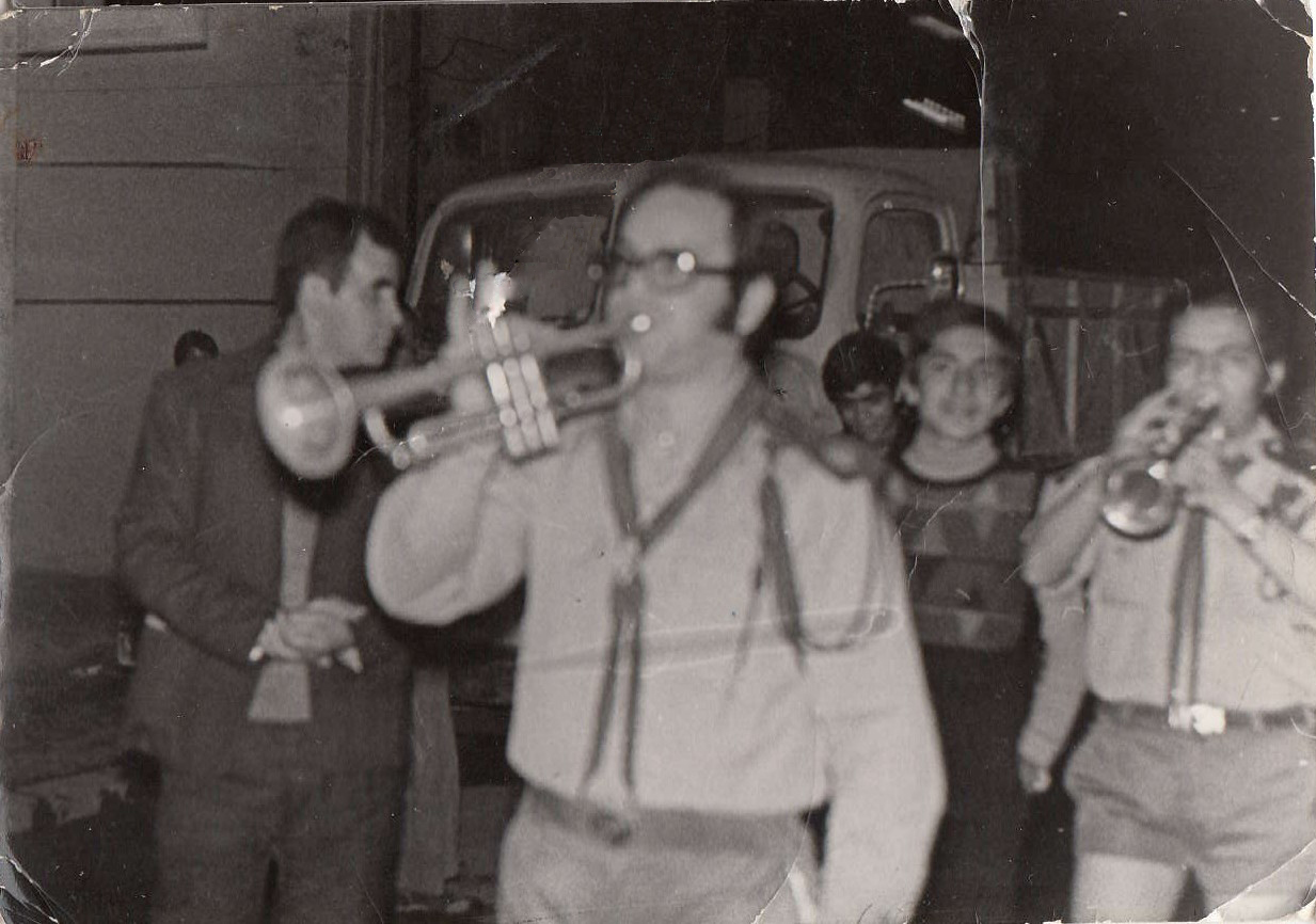 صورتي قائدا للفرقة الموسيقية للفوج الثاني جاورجيوس 1972