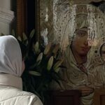 غطاء الرأس عند المرأة في الخدم الالهية