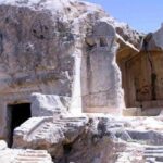 قمة مار تقلا في سهل صيدنايا